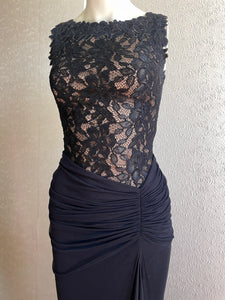 Vintage Tadashi Shoji Y2K Lace,Jersey and Mesh Ruched High Slit Dress. 4/6