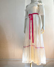 Load image into Gallery viewer, Vintage 1970s White Prairie Dress. XS/S