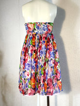 Load image into Gallery viewer, Vintage Y2K Silk Betsey Johnson Babydoll Dress. Size 2