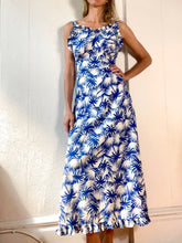 Load image into Gallery viewer, Vintage 1930&#39;s Art Deco Palm Tree Print Cotton Dress. S