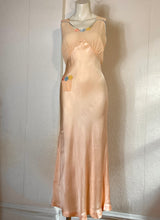 Load image into Gallery viewer, Vintage 1930s Silk Charmeuse Bias Cut Slip/Nighgown