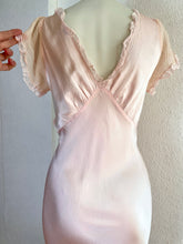 Load image into Gallery viewer, 1930s Silk Bias cut Nightgown Slip Dress. S/M