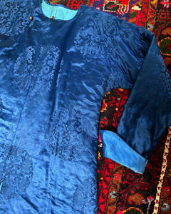 Vintage Chinese Chang Pao Silk Handsewn Mens Robe. L