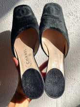 Load image into Gallery viewer, Vintage Y2K Chanel Calf Skin Wedge Mules. Size 10